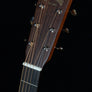 Martin 000-17