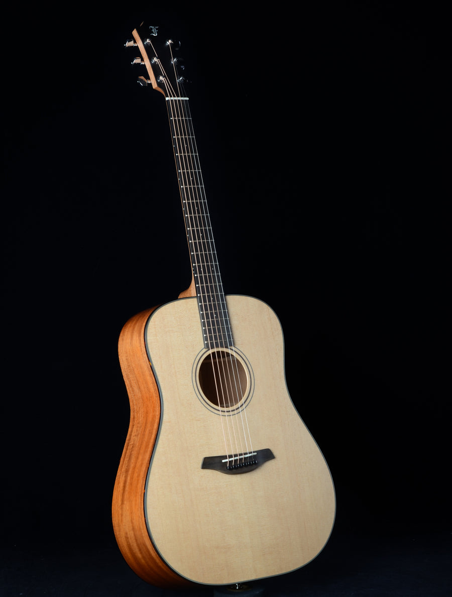 Furch Green Pure SM Dreadnought - Sitka Spruce/African Mahogany