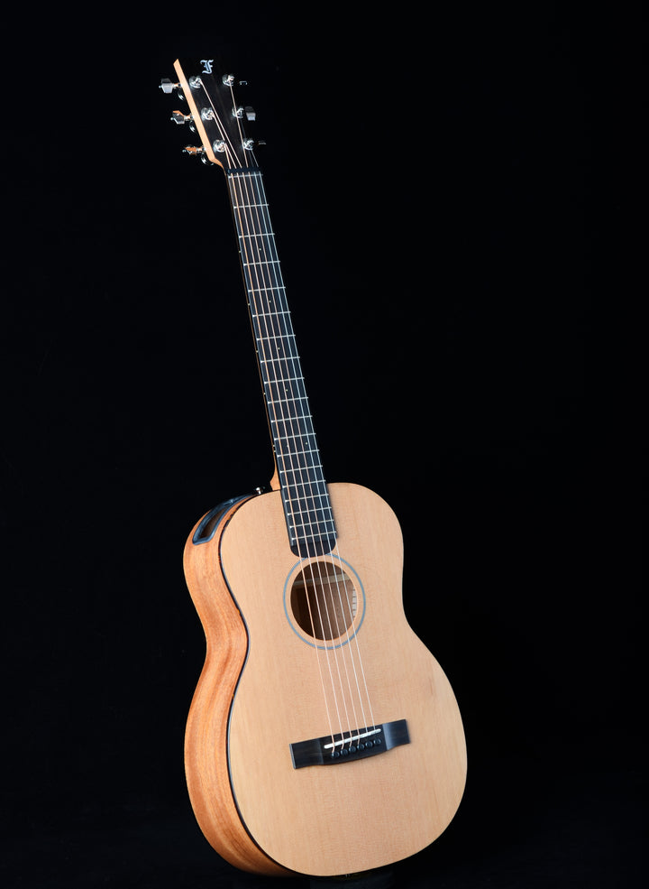 Furch Little Jane LJ 10-CM Travel Guitar - Western Red Cedar/African Mahogany