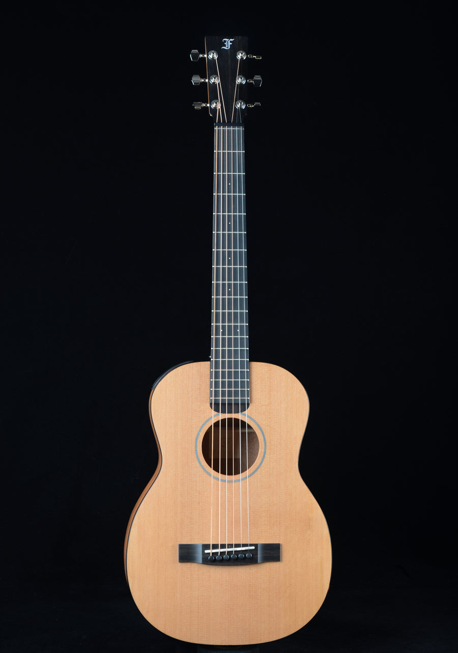Furch Little Jane LJ 10-CM Travel Guitar - Western Red Cedar/African Mahogany