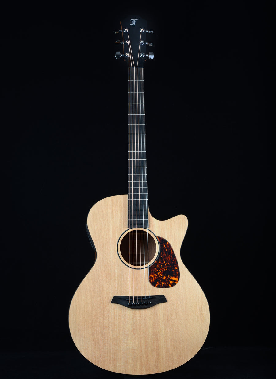 Furch Violet Gc-SM Master's Choice - Sitka Spruce/African Mahogany