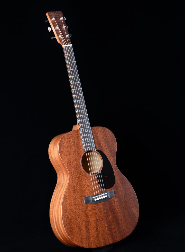 Martin 000-17 - New for 2025!