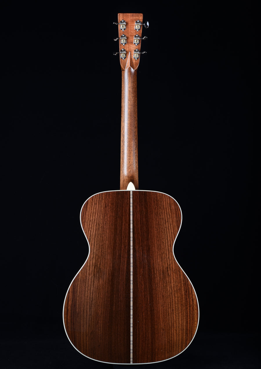 Martin 000-28 - New for 2025!