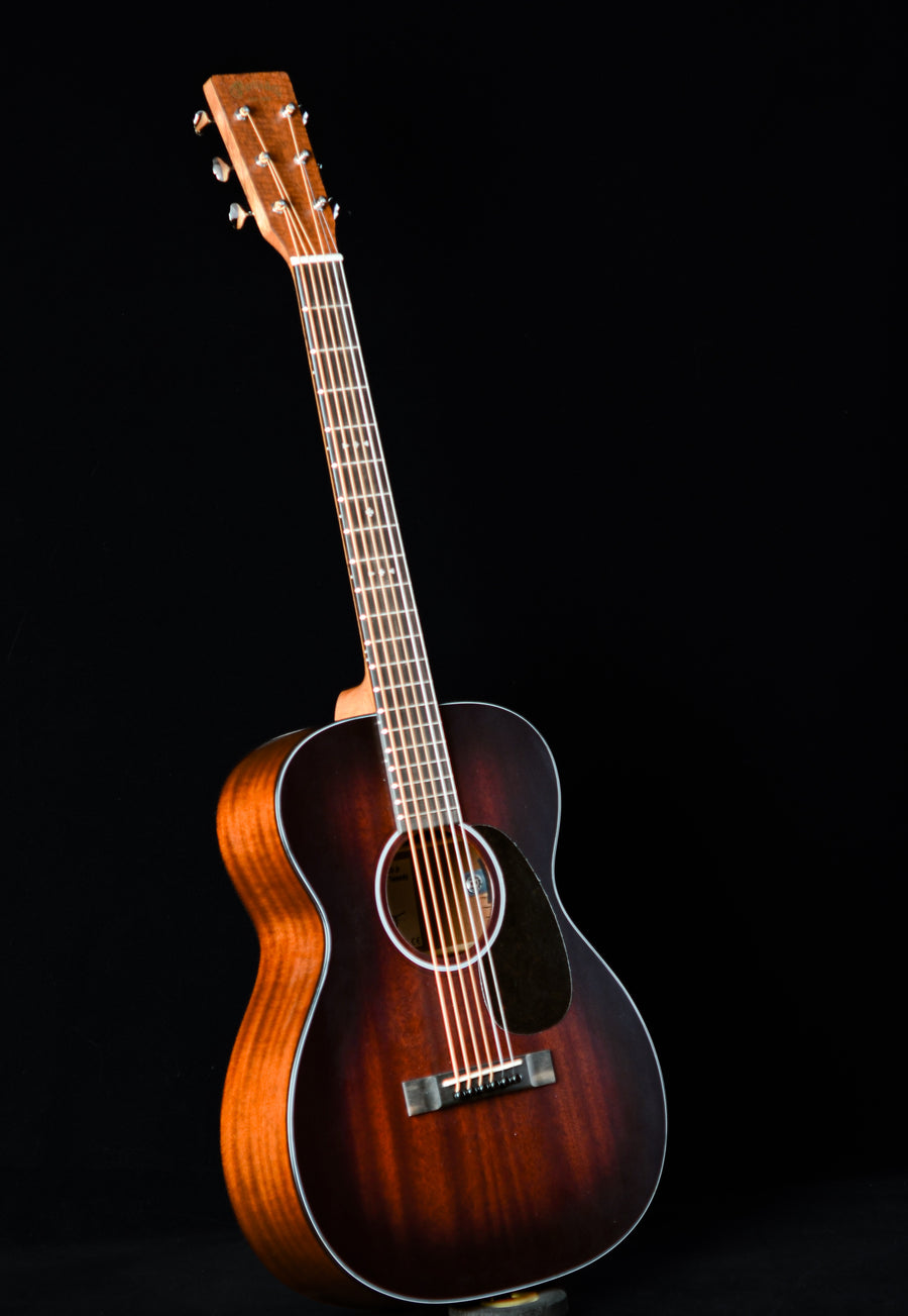 Martin 000 Jr E Jeff Tweedy - New for 2025!