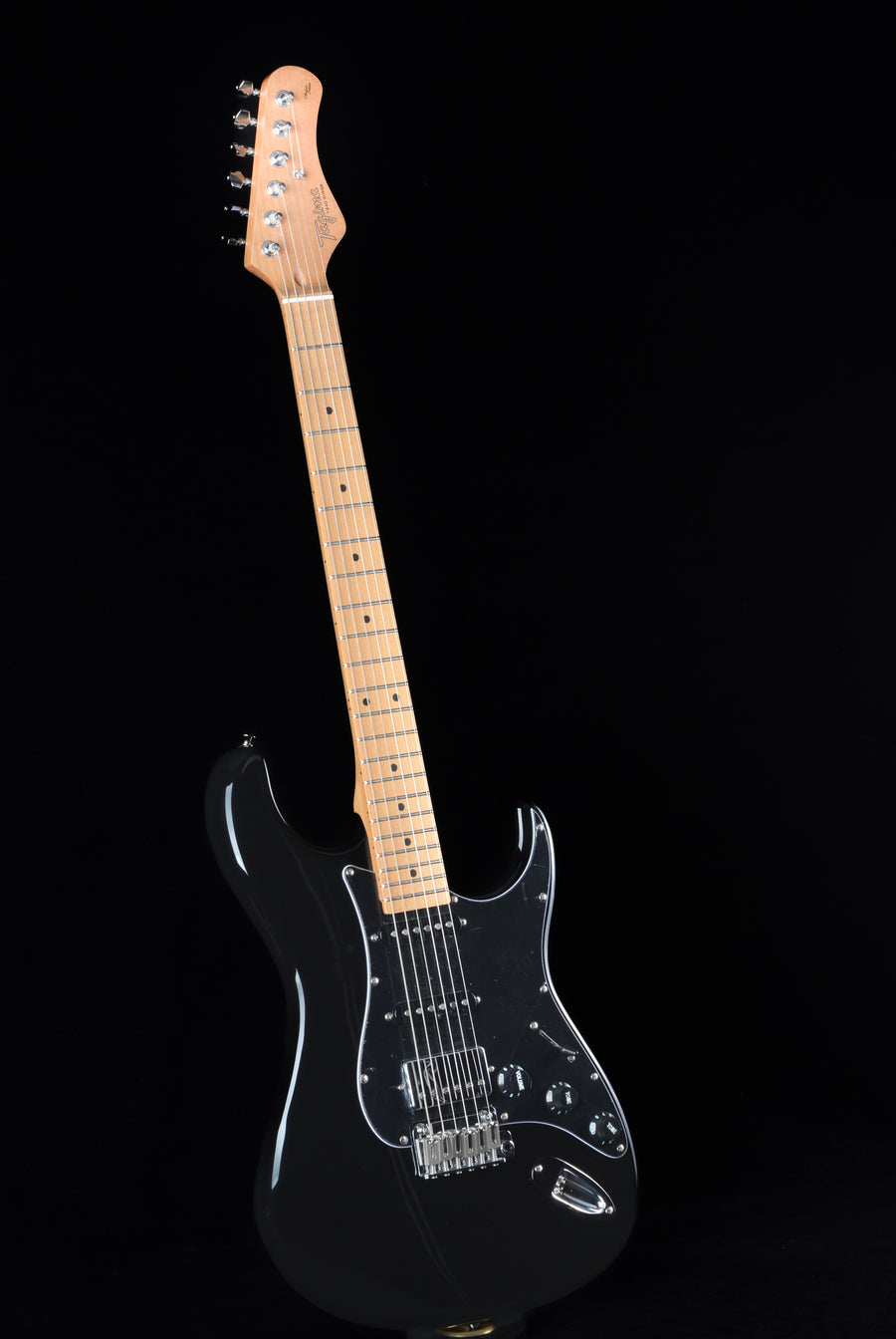 Tagima Classic Series T-640 Super HSS - Black with Black Pickguard