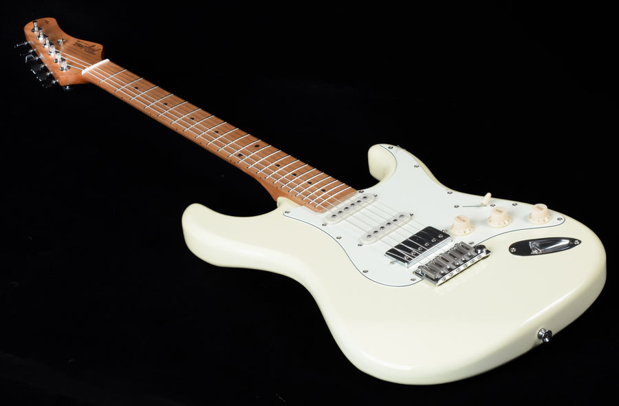 Tagima Classic Series T-640 Super HSS - Olympic White with Antique White Pickguard