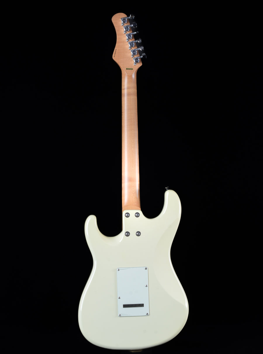 Tagima Classic Series T-640 Super HSS - Olympic White with Antique White Pickguard