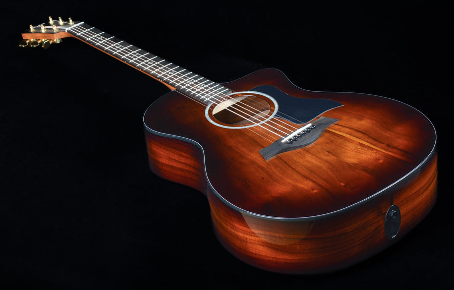 Taylor 224ce-K DLX