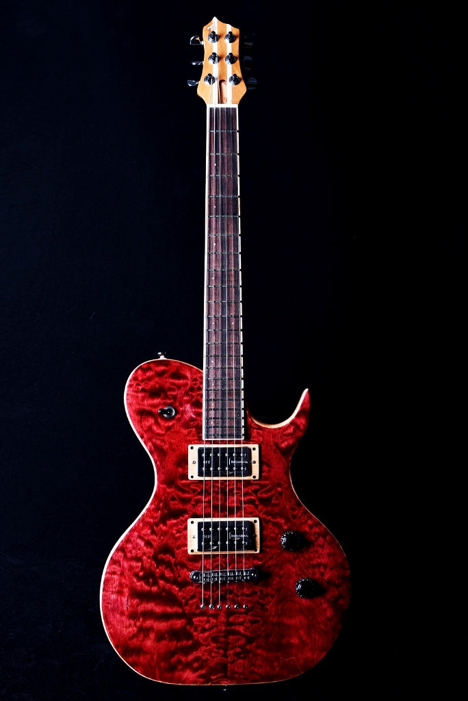 Dineen Raeven - Trans Red