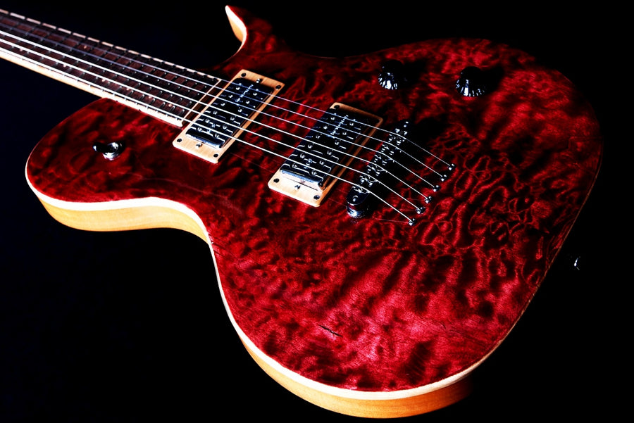 Dineen Raeven - Trans Red