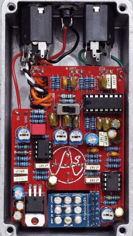 Anasounds Utopia Analog Delay and Tape Echo with Modulation