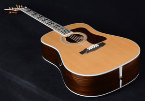 Guild USA D-55E - Natural