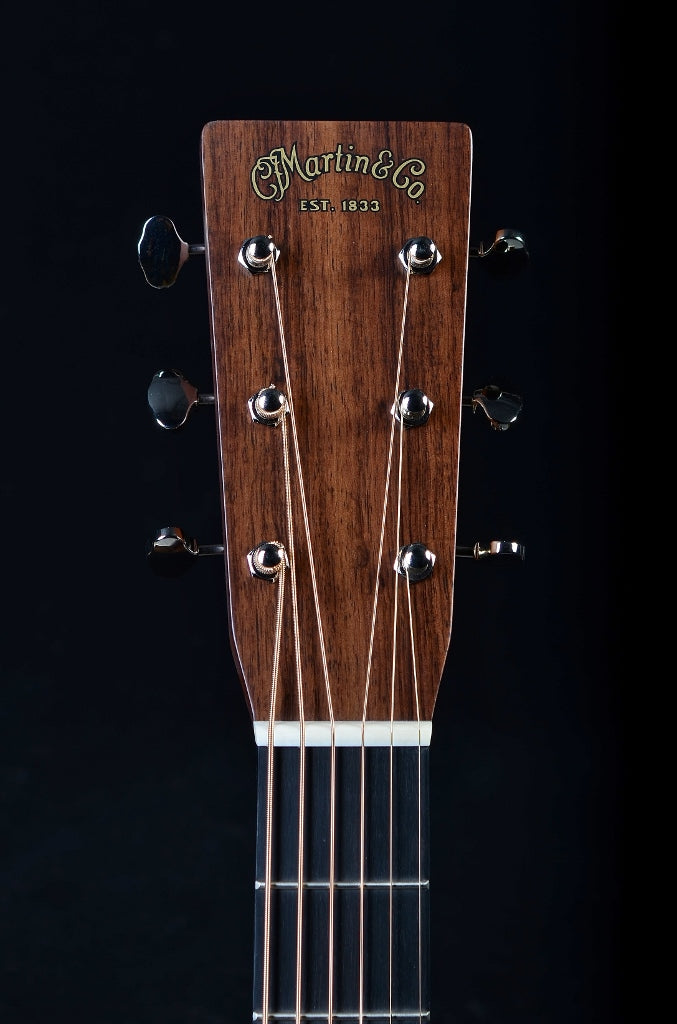 Martin D-28