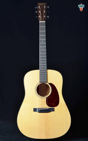 Martin D-18